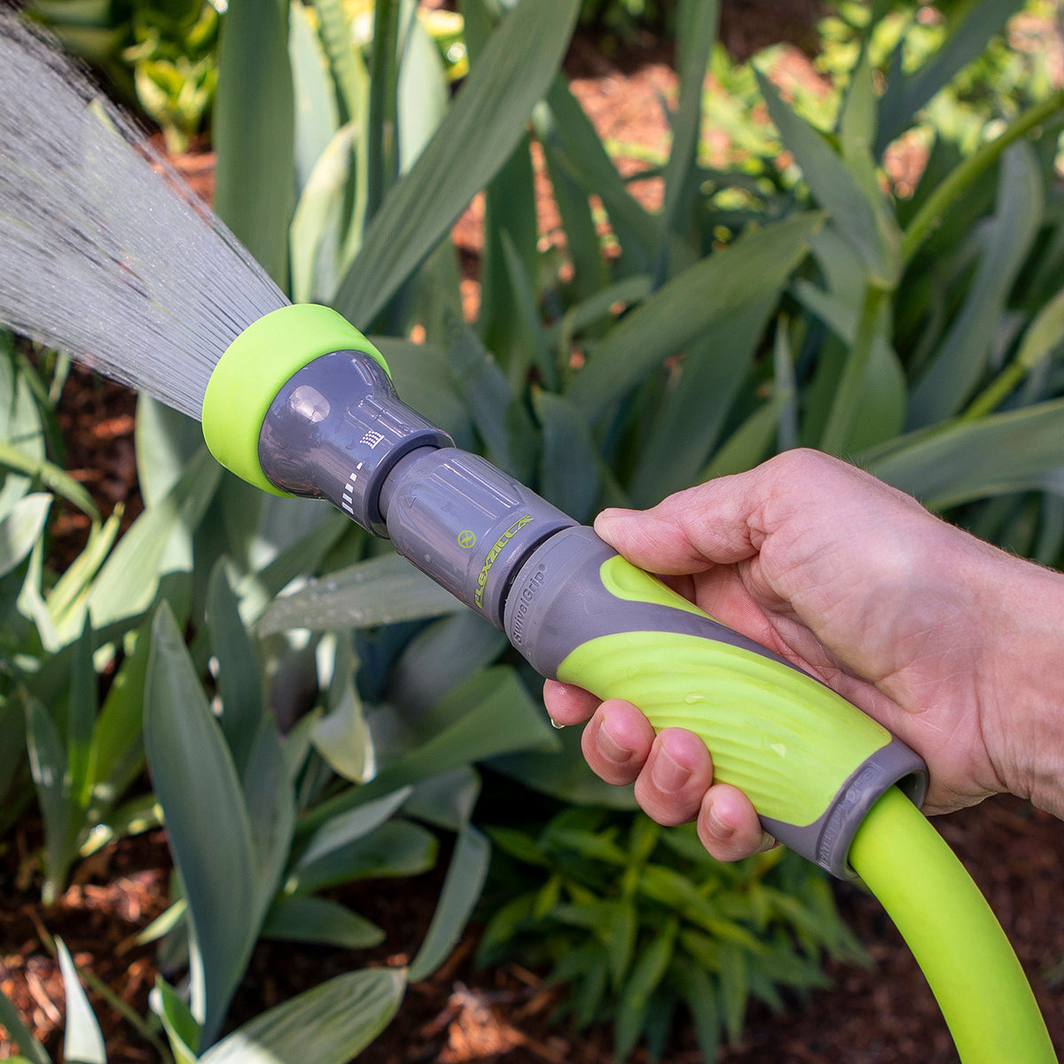 Flexzilla 4-Pattern Twist Action Garden Hose Nozzle