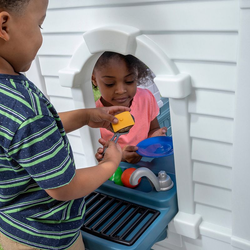 Step2 Neat and Tidy Cottage Homestyle Edition Playhouse