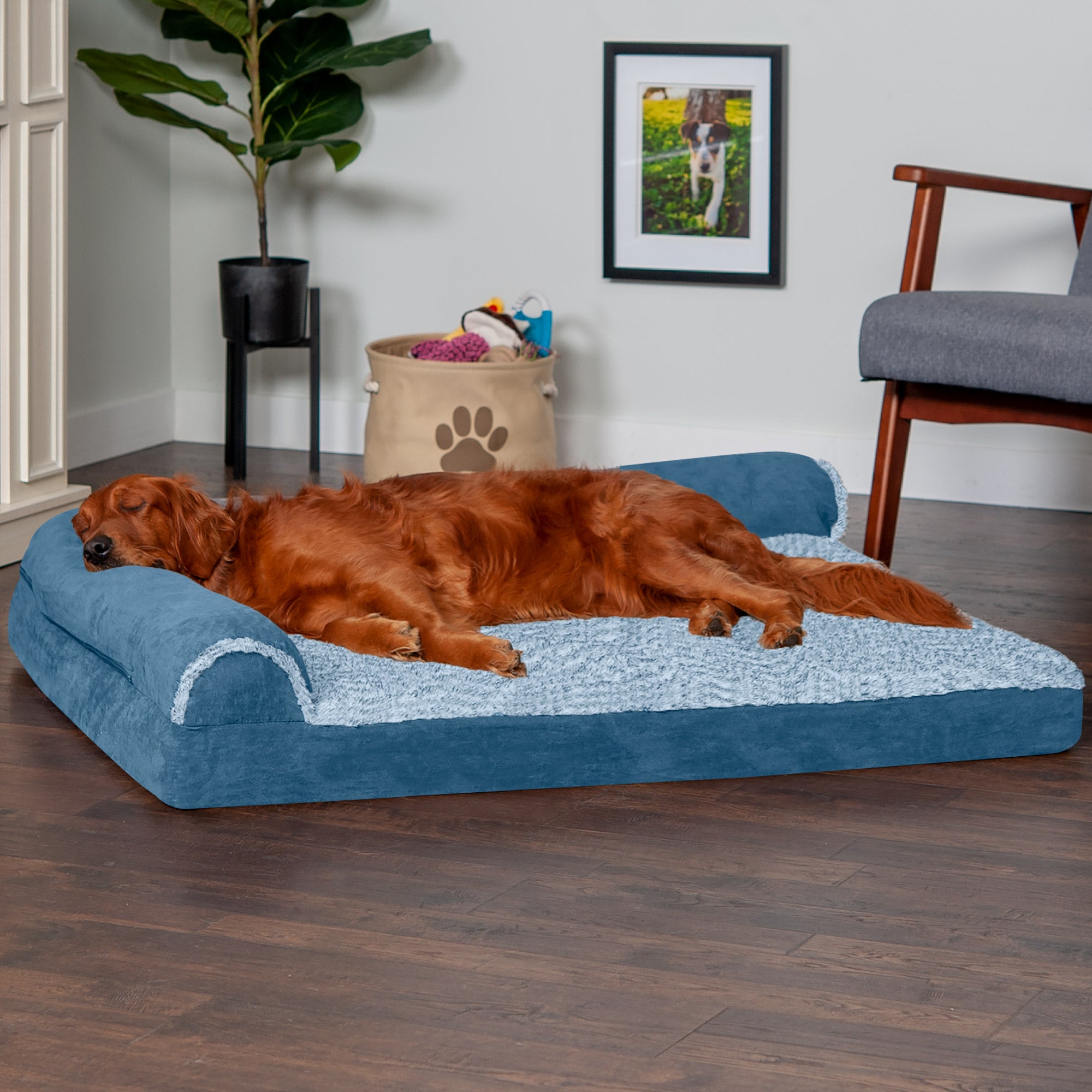 FurHaven Pet Products | Deluxe Memory Foam Chaise Faux Fur and Suede L-Shaped Lounge Pet Bed for Dogs and Cats， Marine Blue， Jumbo