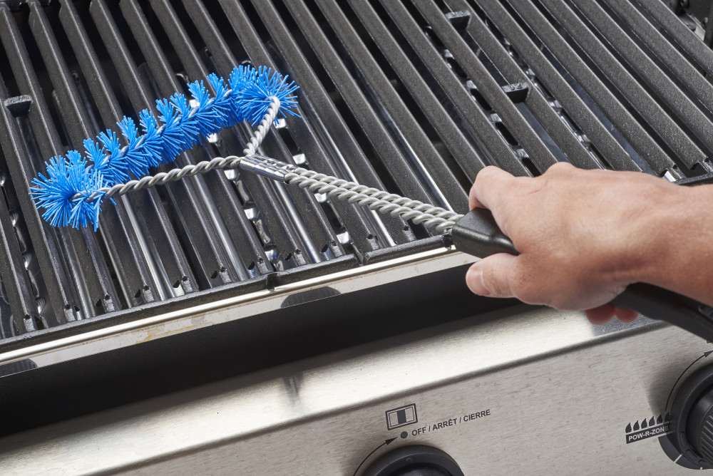 Twisted Nylon Tri-Head Grill Brush