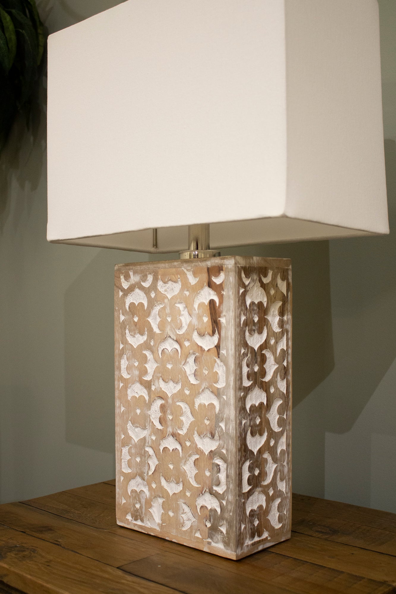 Skye Blossom Lamp