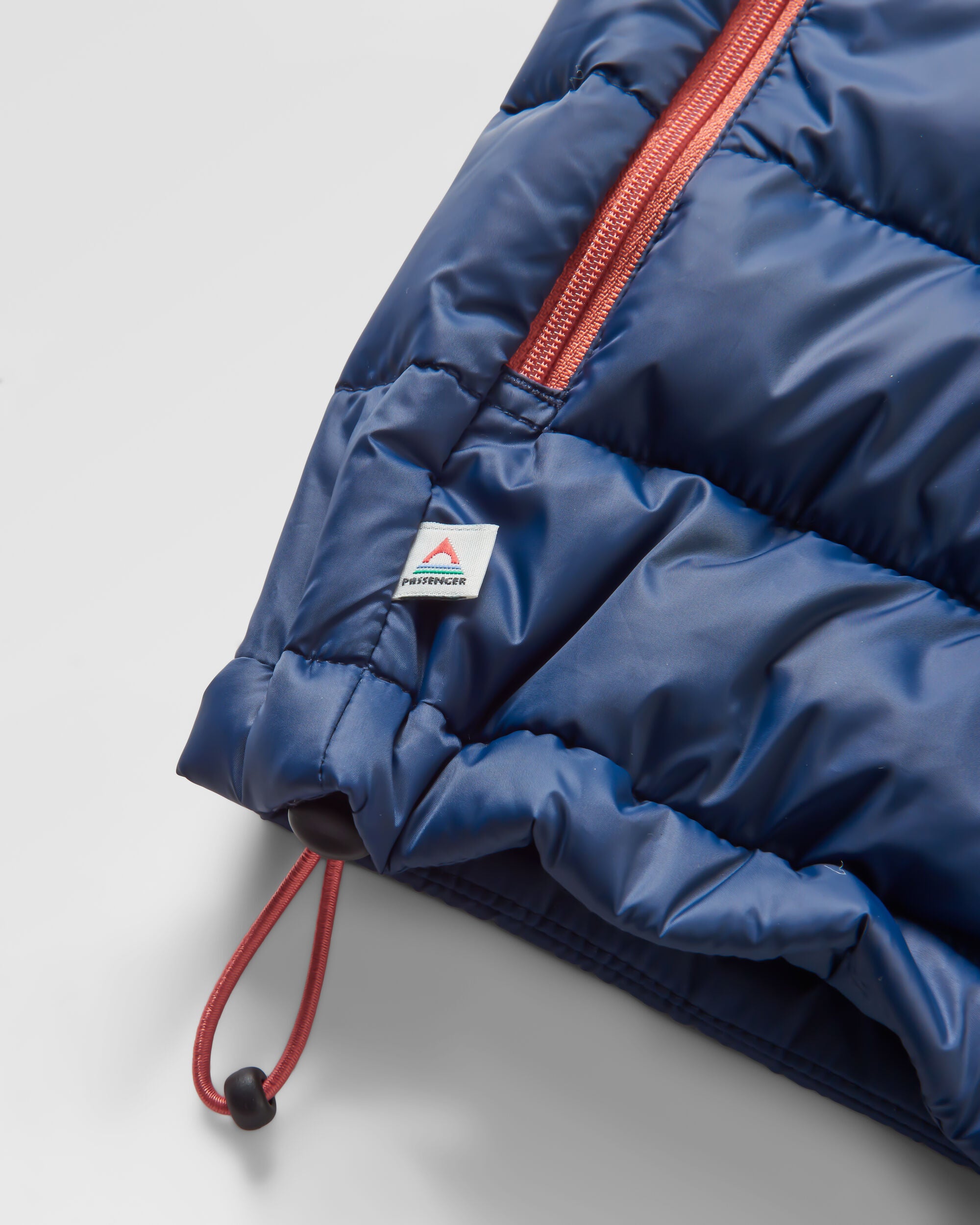 Roamer Insulated Vest - Rich Navy/Cobalt