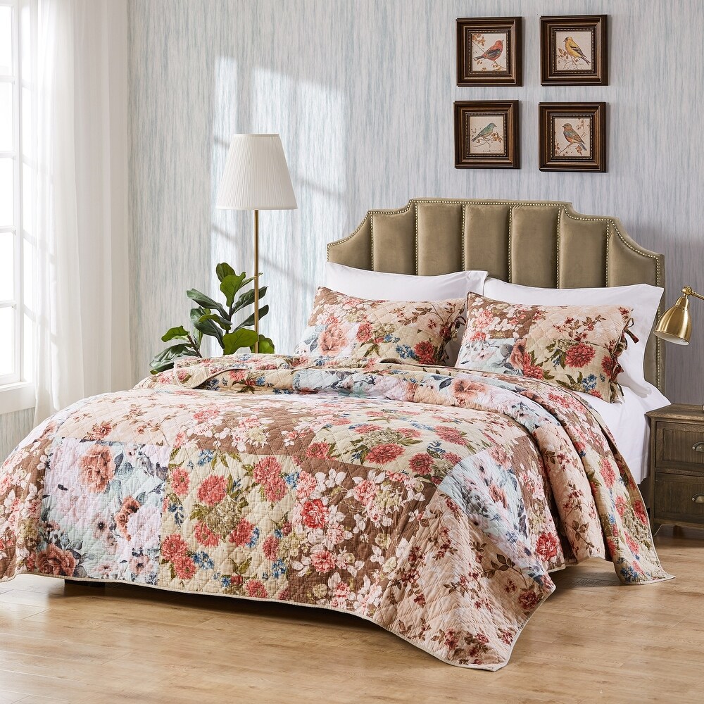 Greenland Home Fashions Briar Oversized Quilt and Pillow Sham Set