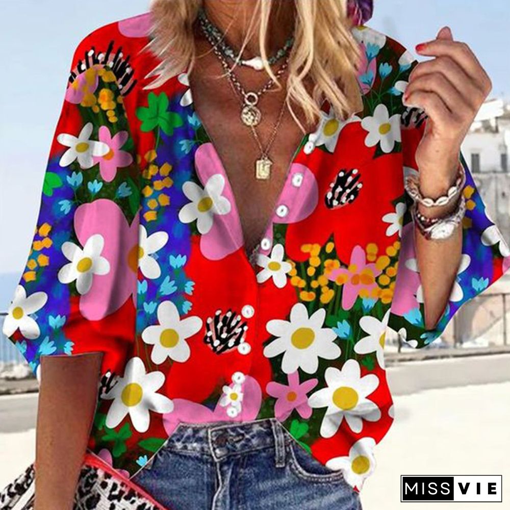 Showy Floral Print 3/4 Sleeve V-Neck Shirt