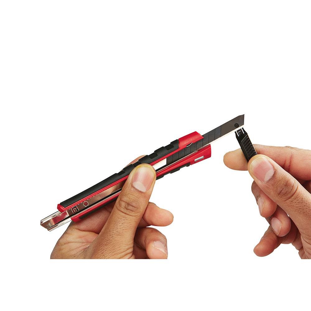 Milwaukee 9mm Snap-Off Knife Precision Cutting 48-22-1960 from Milwaukee