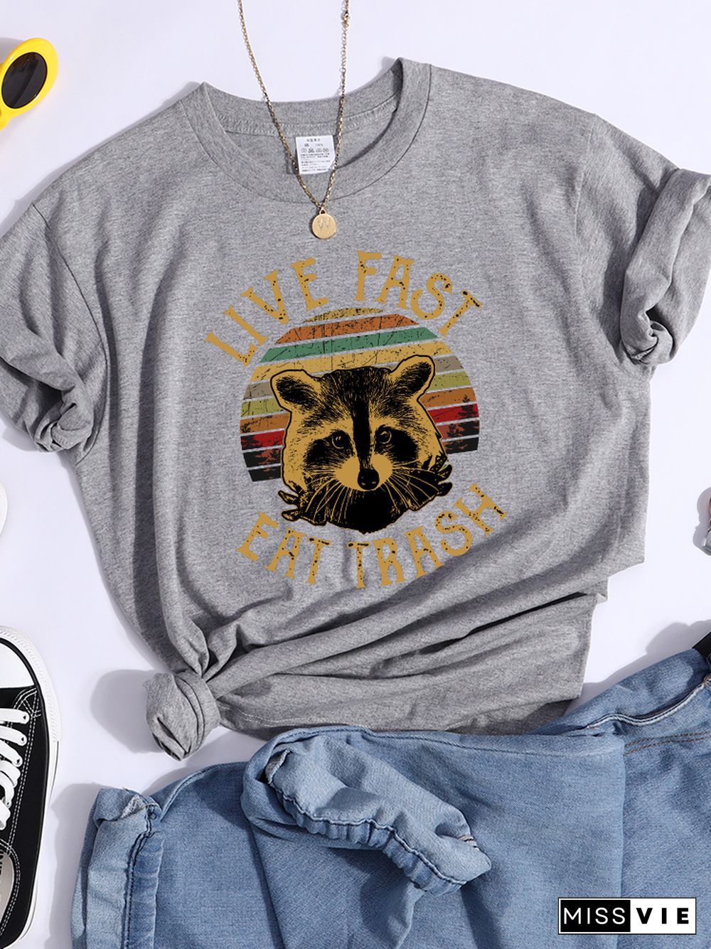 Live Fast Eat Trash Stray Raccoon Print Women T Shirt Fashion Casual Tshirt Street Hip Hop Crop Top Harajuku Sport Cool T-Shirts