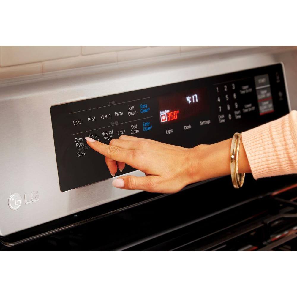 LG 6.9 cu. ft. Double Oven Gas Range with ProBake Convection Oven Self Clean and EasyClean in Stainless Steel LDG4313ST