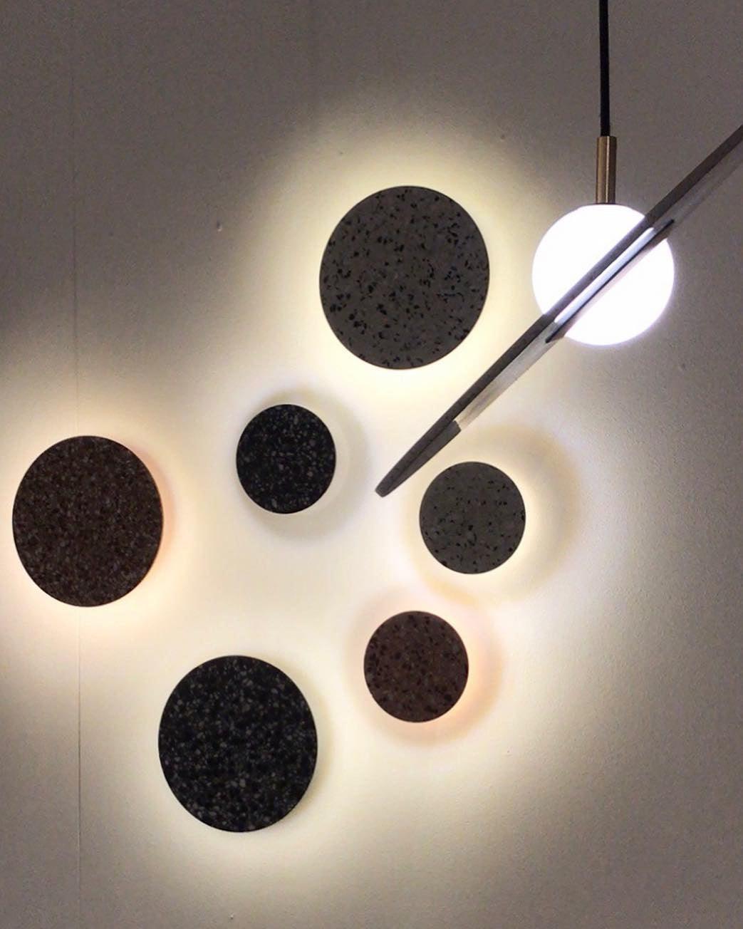 Pin Wall Lamp