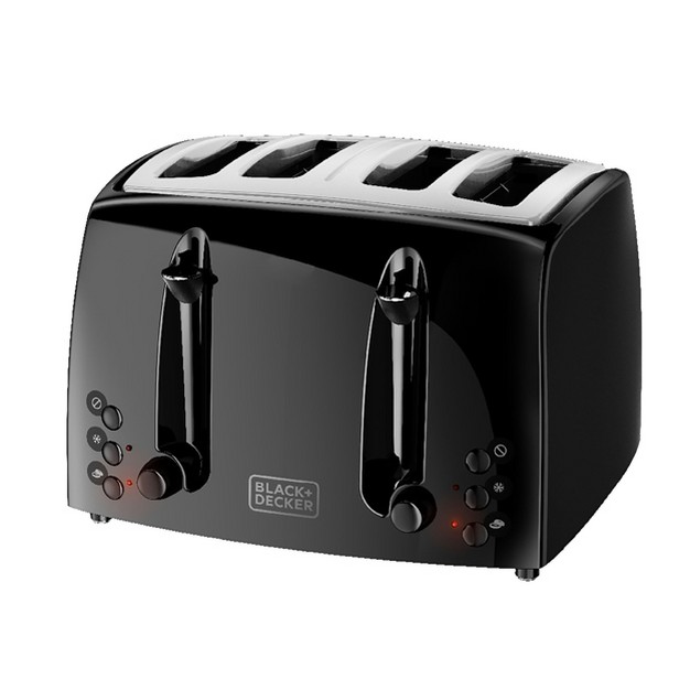 Black And Decker 4 slice Toaster With Extra Wide Slots In Black