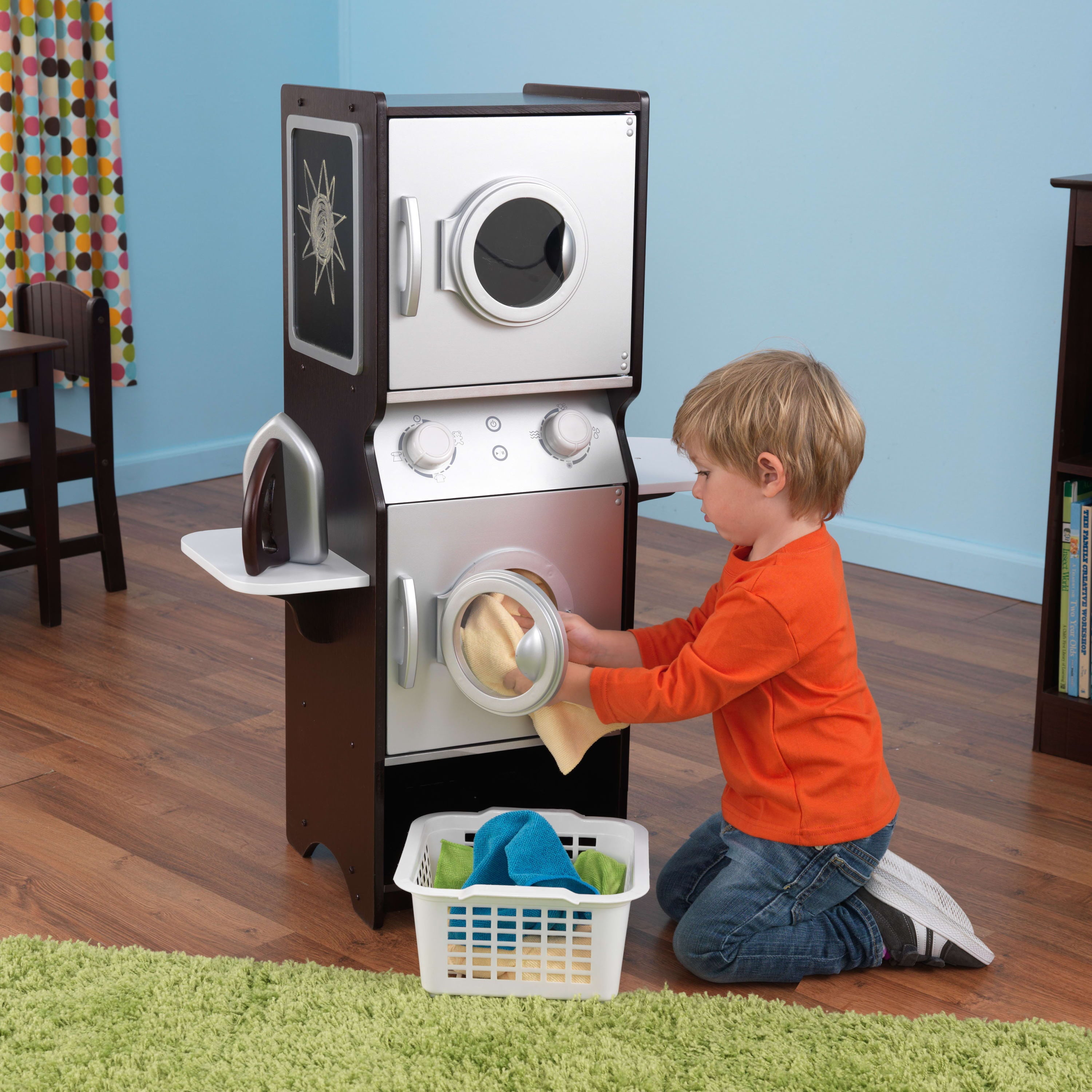 KidKraft Wooden Laundry Play Set， Stacking Washer and Dryer with Iron and Basket， Espresso