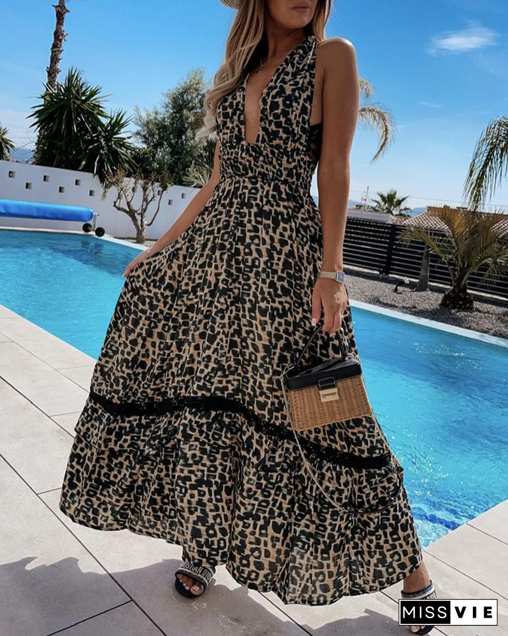 Floral Print Ruffle Tie Back Bohemian Maxi Dress P11908