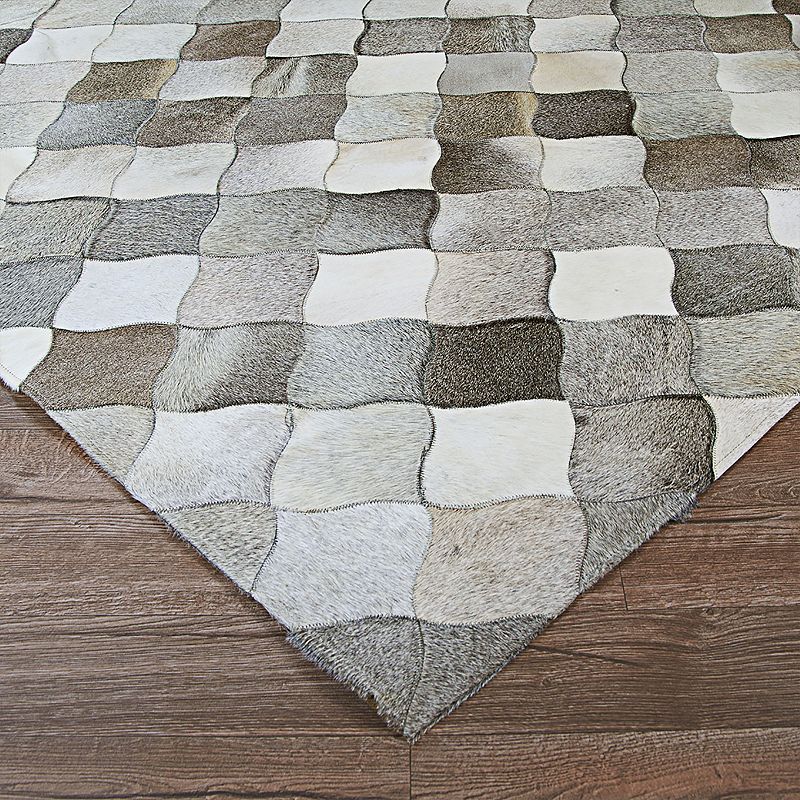 Couristan Chalet Diamonds Cowhide Leather Area Rug