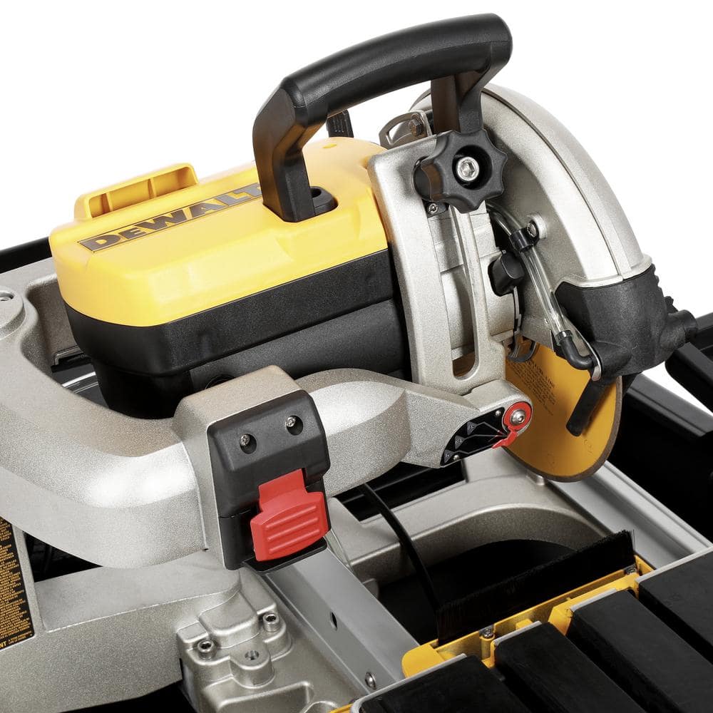 DEWALT 10 in. Wet Tile Saw D24000