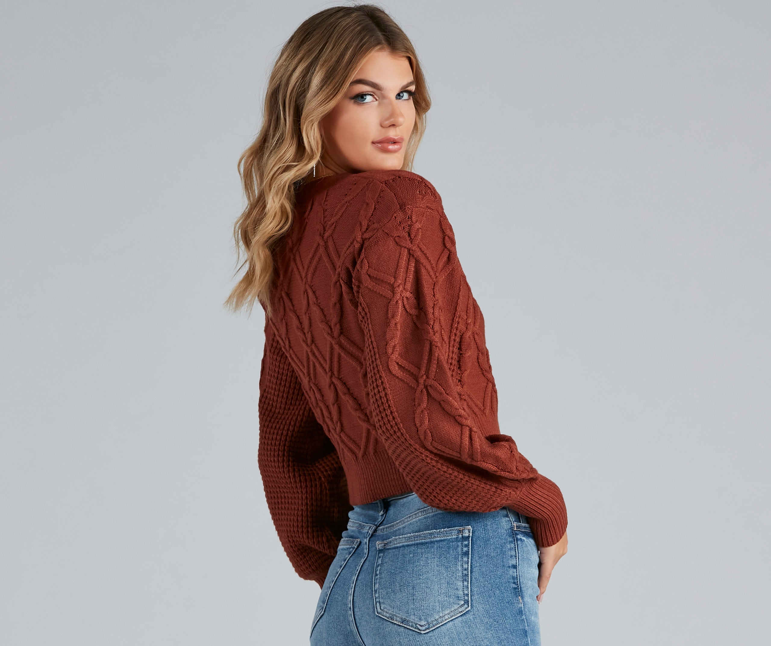 Stylishly Cozy Cable Knit Cropped Cardigan