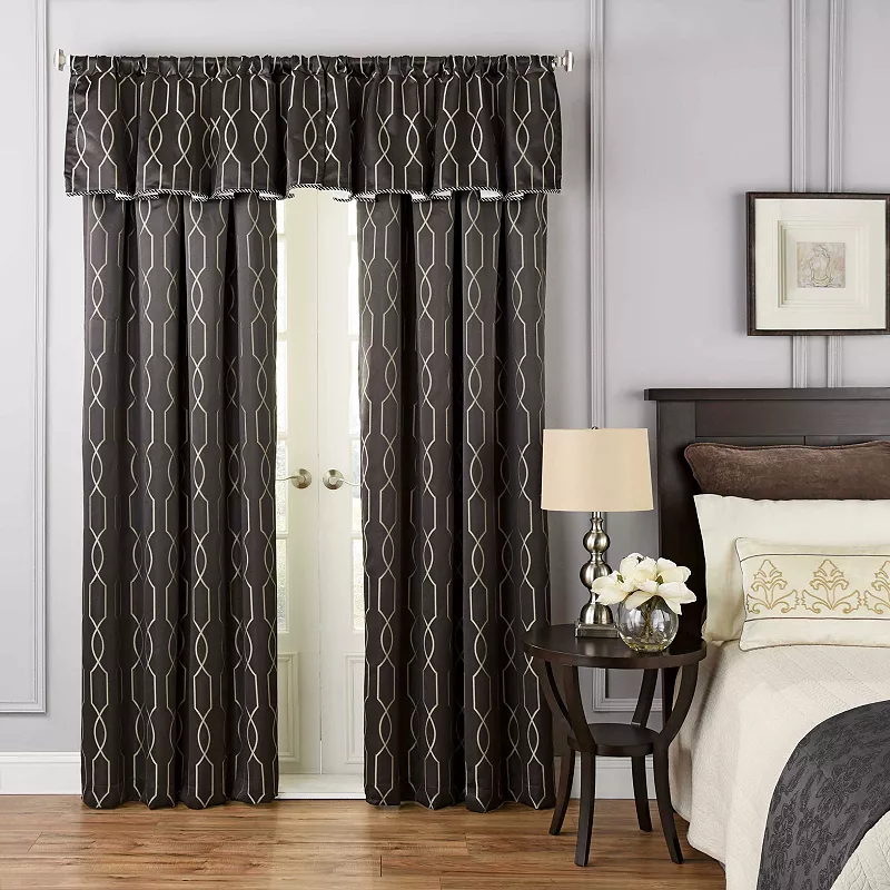 Beautyrest Blackout 1-Panel Yvon Window Curtain