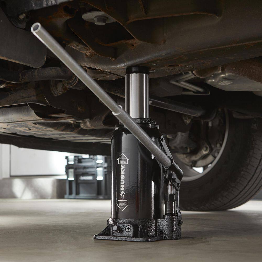 Husky 30-Ton Bottle Jack HPL30B-DIP