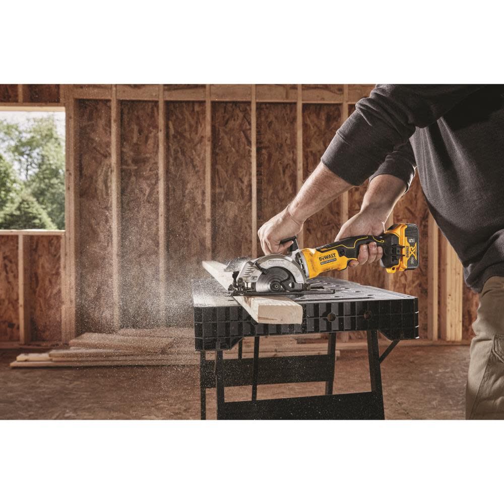 DEWALT 20V MAX Compact 1/2