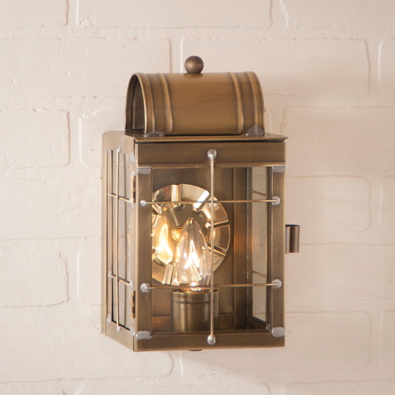 Irvin's Tinware 25WBBR Small Wall Lantern in Weath...