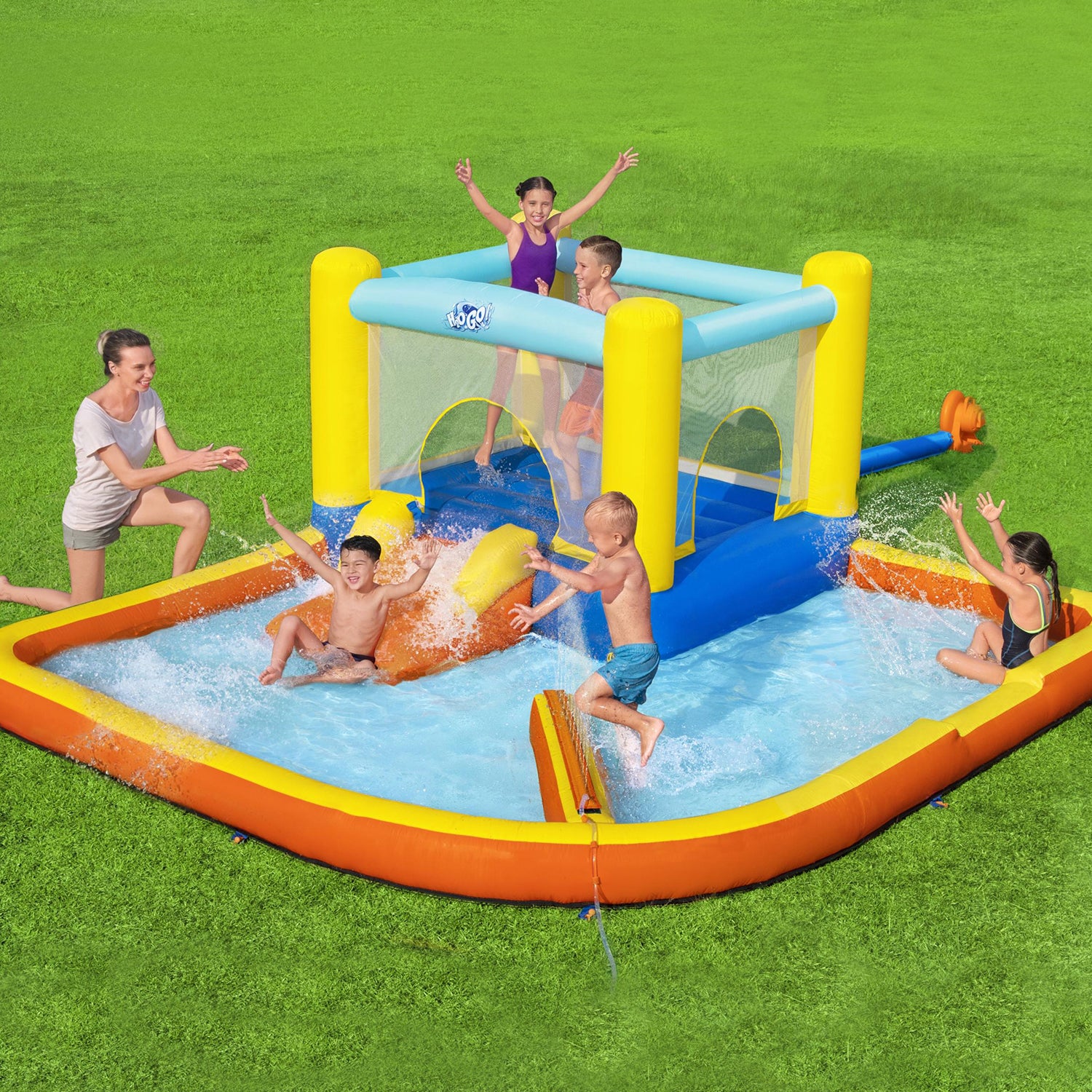 Bestway H2OGO! Beach Bounce Kids Inflatable Outdoor Water Park with Air Blower