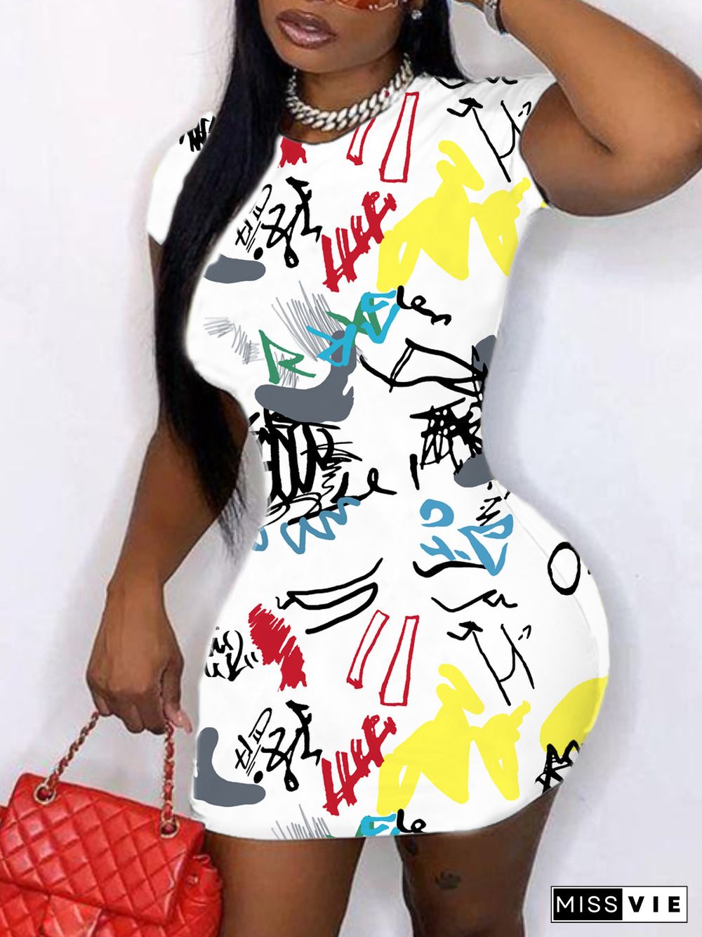 Fashion Graffiti Printed Women Casual Sexy Short Sleeve O Neck Bodycon Club Wear Mini Dresses