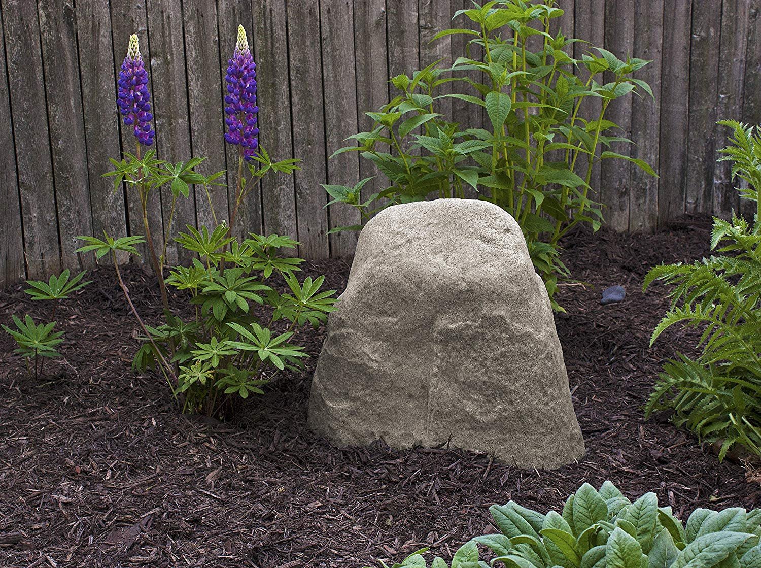 Emsco Group Landscape Rock  Natural Sandstone Appearance  Small  Lightweight  Easy to Install