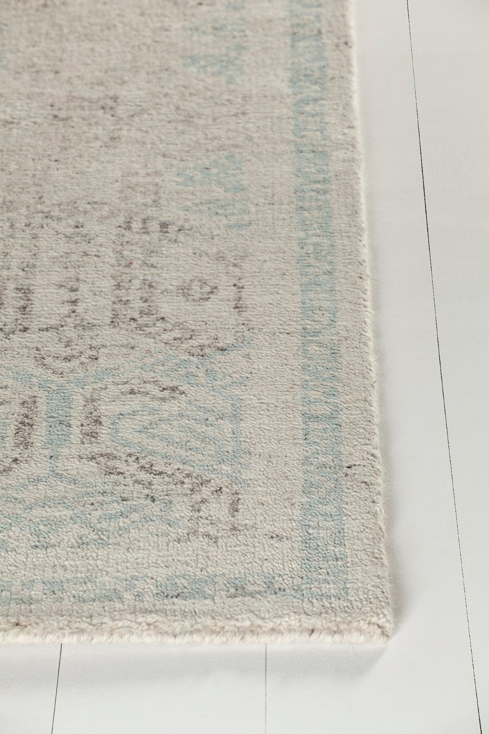 Isla White/Blue/Grey Hand Knotted Rug