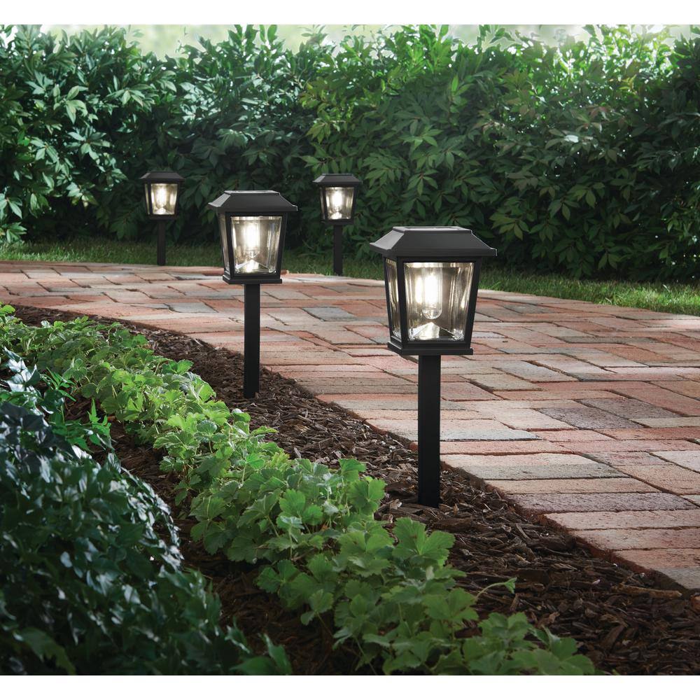 Hampton Bay 10 Lumens Craftsman Solar Black Integrated LED Path Light with Faux Retro Edison Bulb (4-Pack) 50203