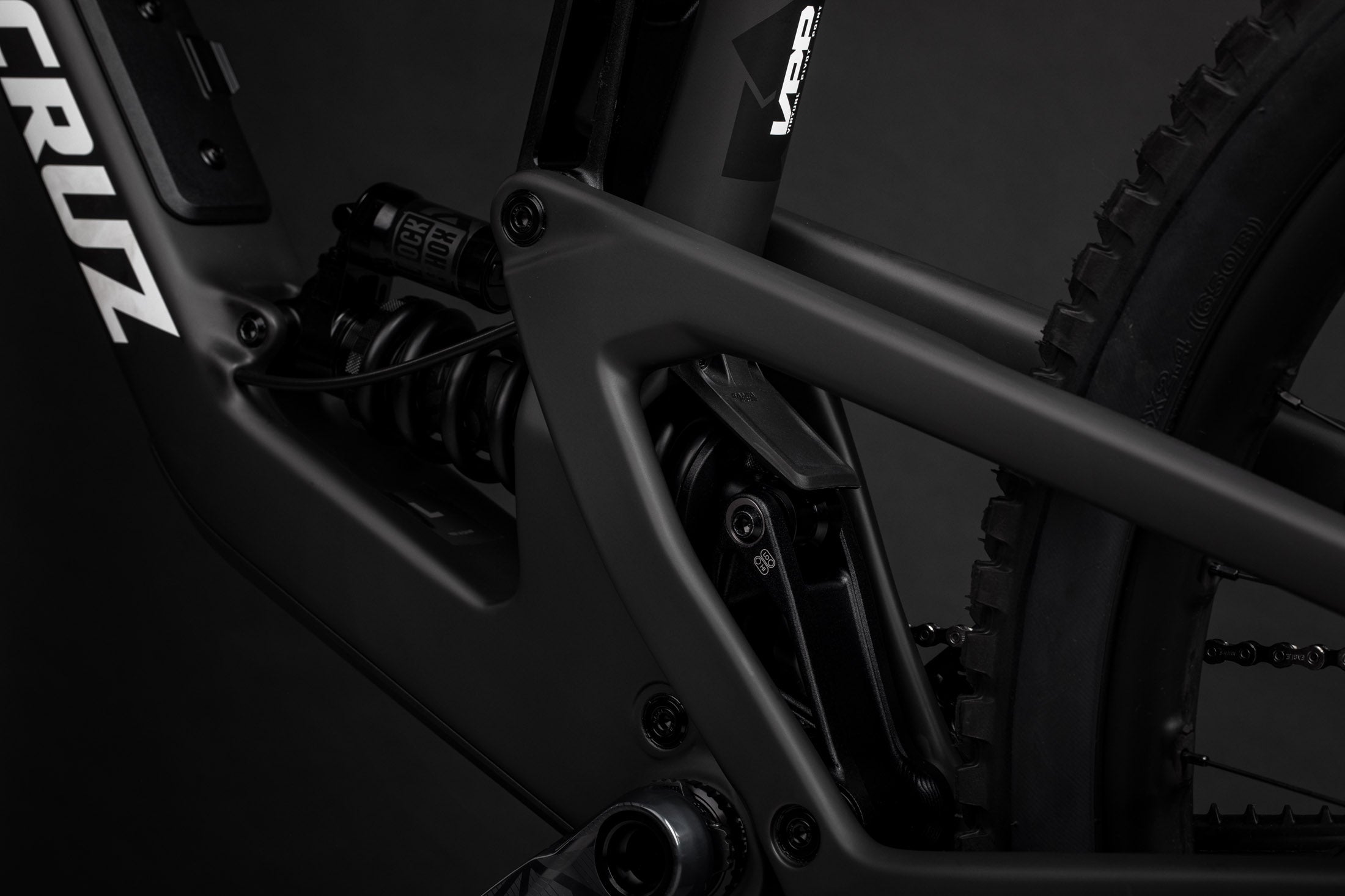 Santa Cruz Nomad Carbon MX - S Kit - Matt Carbon - 2023