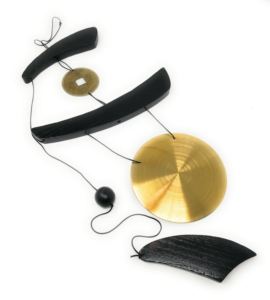 THY COLLECTIBLES Feng Shui Brass Gong Wind Chime for Patio， Garden， Terrace， Balcony Or Any Room - Beautiful Decor Piece