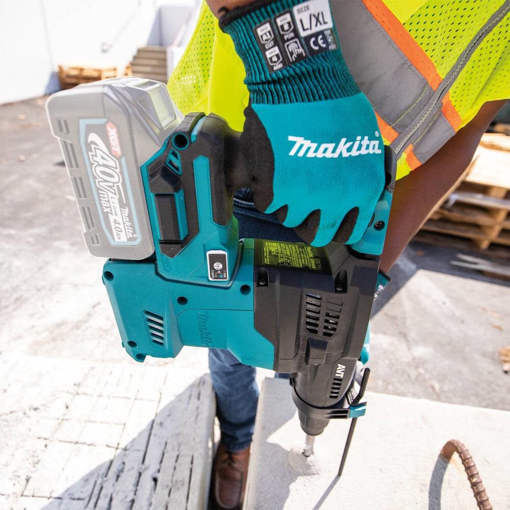 Makita 40V max XGT 1 3/16