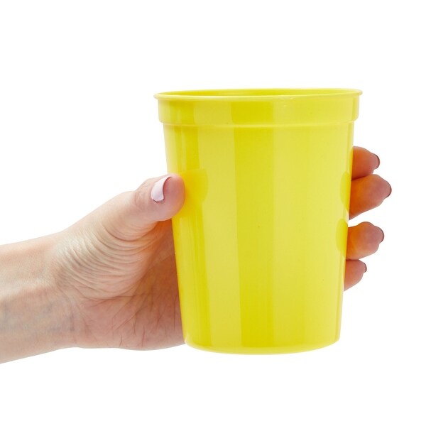 16oz Yellow Plastic Stadium Cups for Birthday Party， Baby Shower (24 Pack)