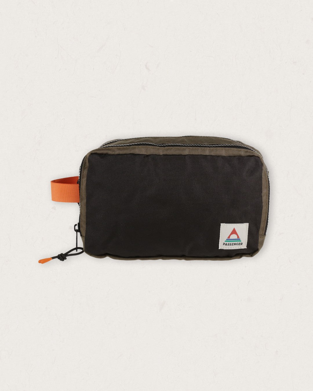 Travel Recycled Wash Kit - Black/ Khaki