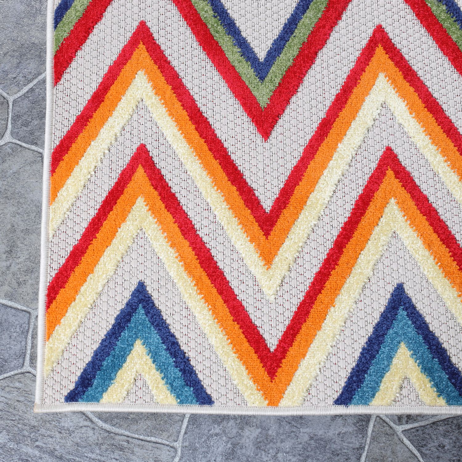 Superior Modern Zigzag Indoor/ Outdoor Area Rug