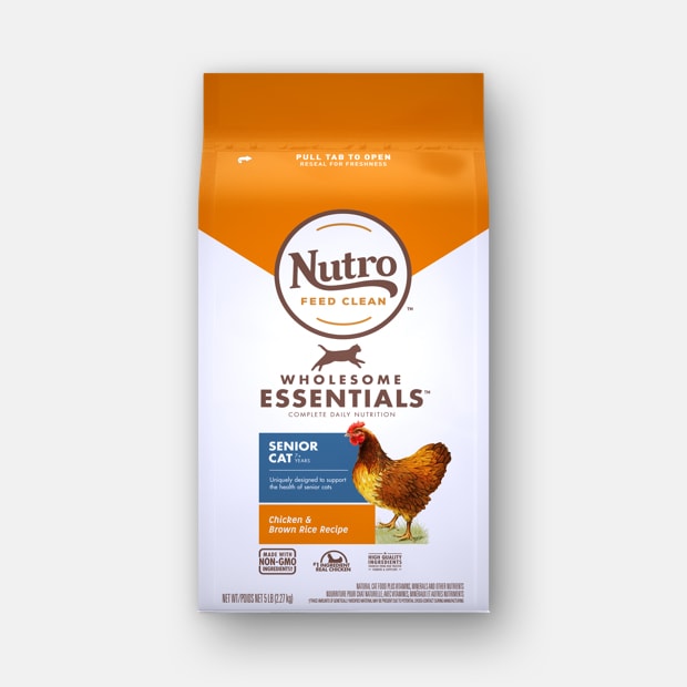 Nutro Wholesome Essentials Senior Cat Chicken and Brown Rice Dry Cat F