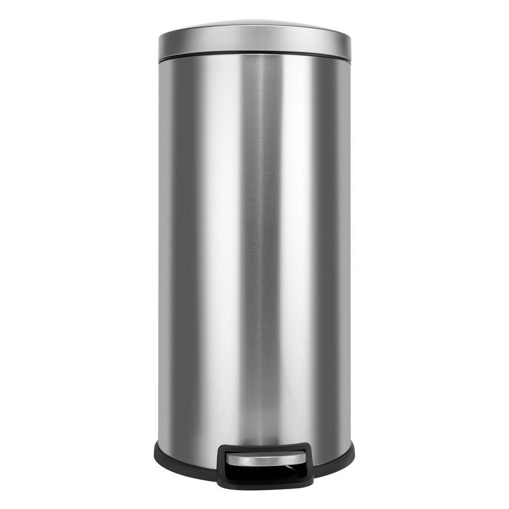 Innovaze 8 Gal. Stainless Steel Brushed Fingerprint-Resistant Round Step-On Trash Can MGCS-AS2005