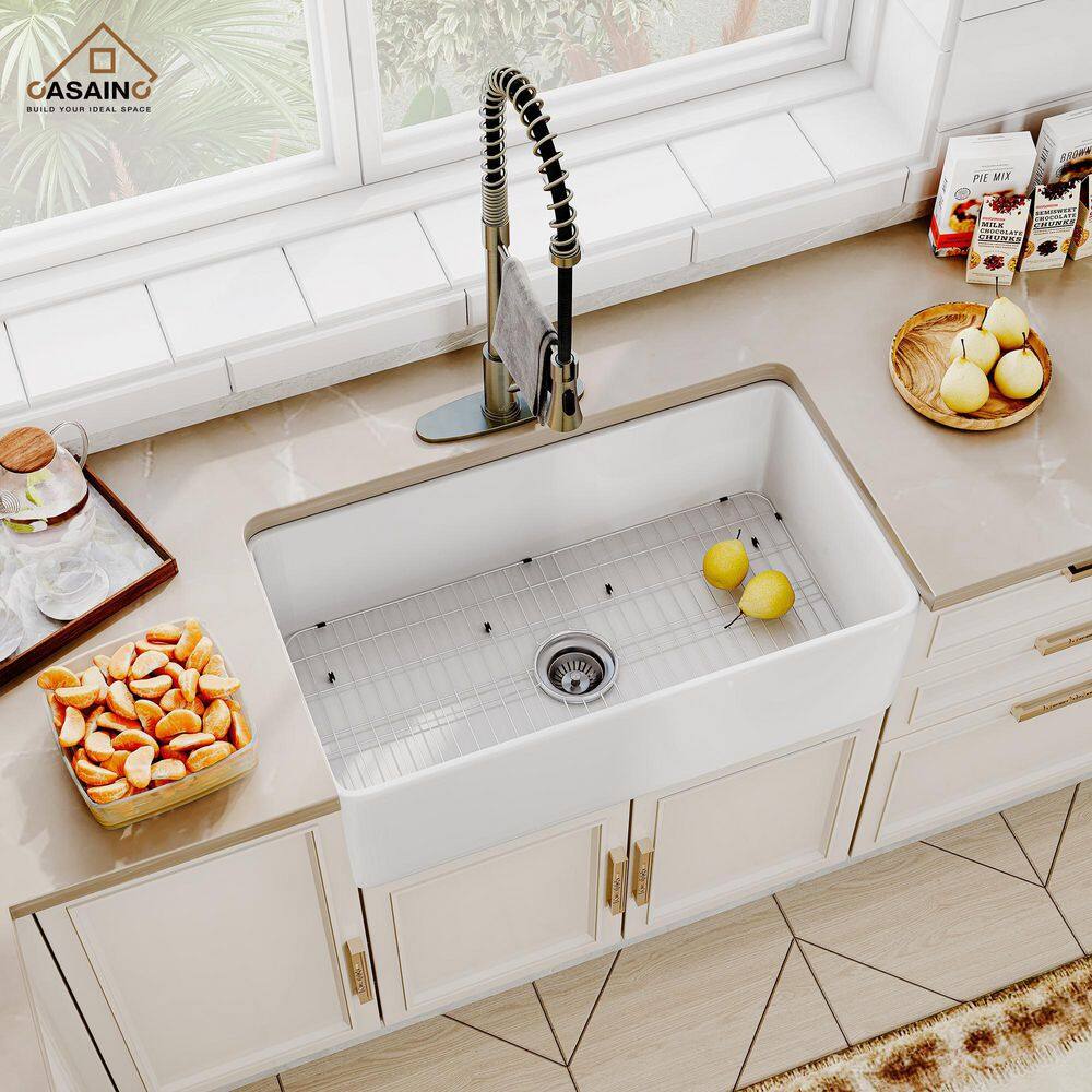 CASAINC White Fireclay 30 in. Single Bowl Farmhouse Apron Kitchen Sink with Two Function Spray Kitchen Faucet CA-W30-D0674BN