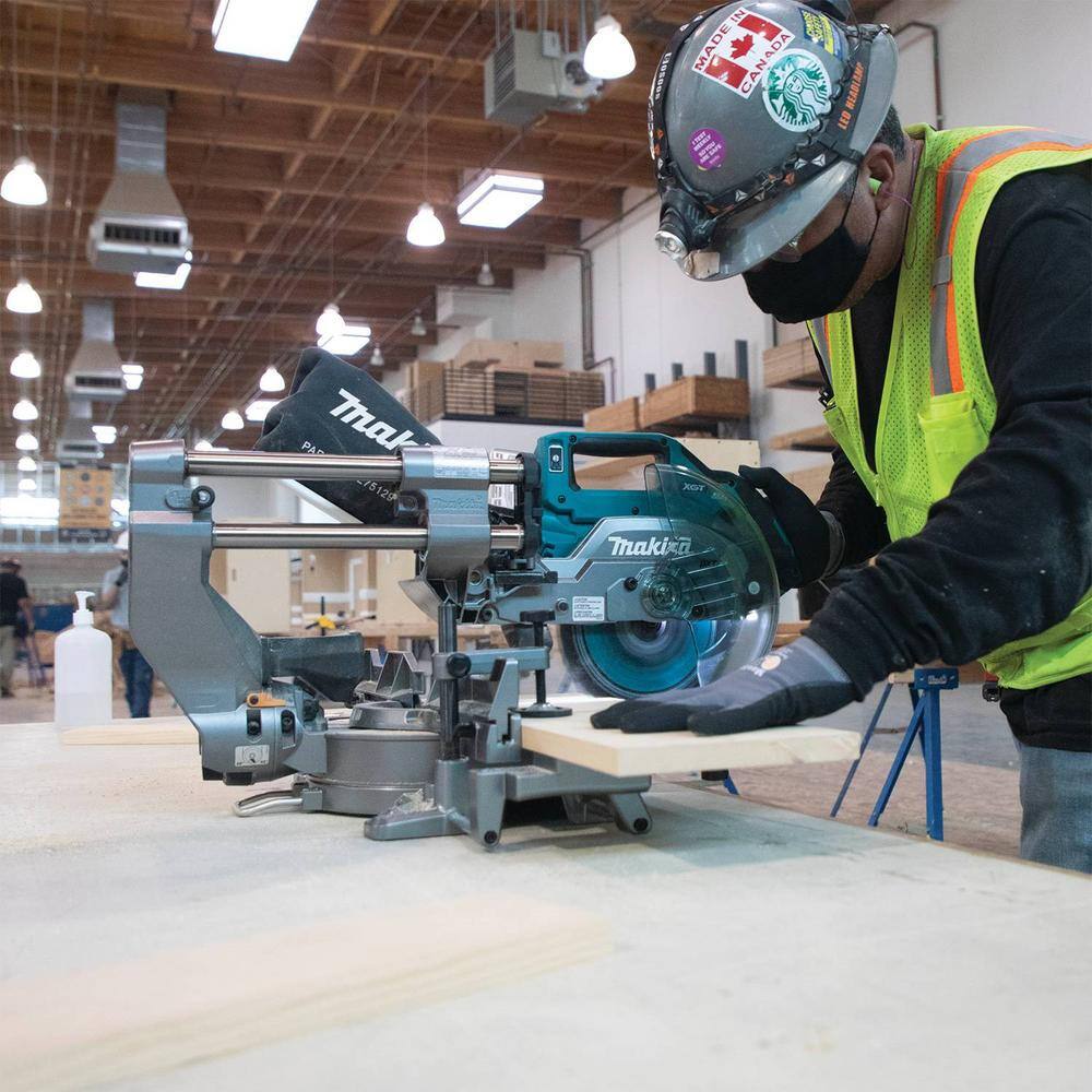 Makita 40V Max XGT Brushless Cordless 8-12 in. Dual-Bevel Sliding Compound Miter Saw AWS Capable (Tool Only) GSL02Z