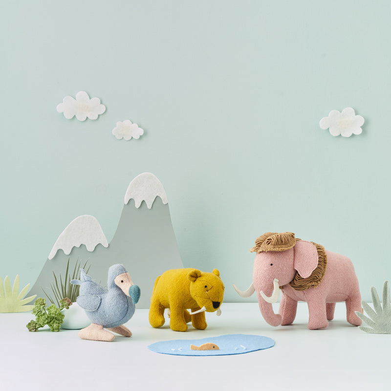 Holdie Extinct Animals - Set of 3 by Olli Ella