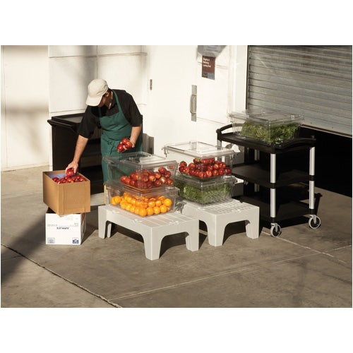 Cambro BC340KD110 Three-Shelf Standard Duty Utility Cart， 400 lb. Capacity， Black