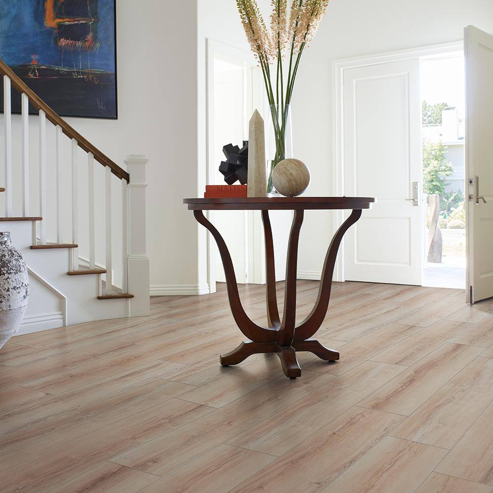 Malibu Wide Plank Hickory Mapleton 20 MIL 9.1 in. x 60 in. Click Lock Waterproof Luxury Vinyl Plank Flooring (30.5 sq. ft.case) HDMUCL203RC