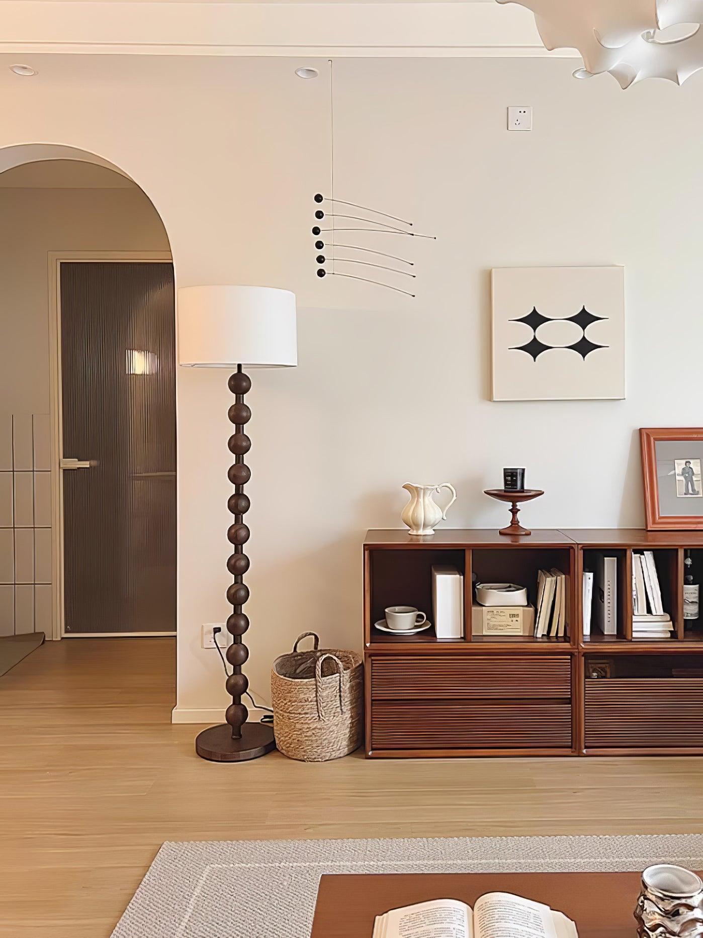 Hugo Barbell Floor Lamp