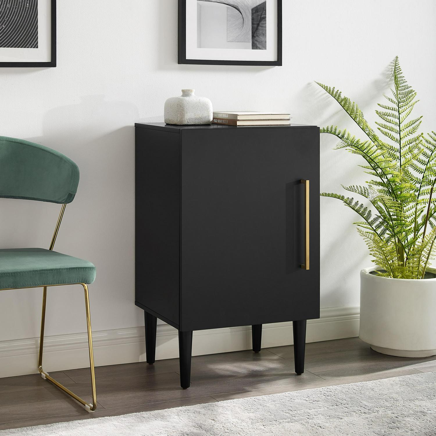 Everett Record Player Stand Matte Black