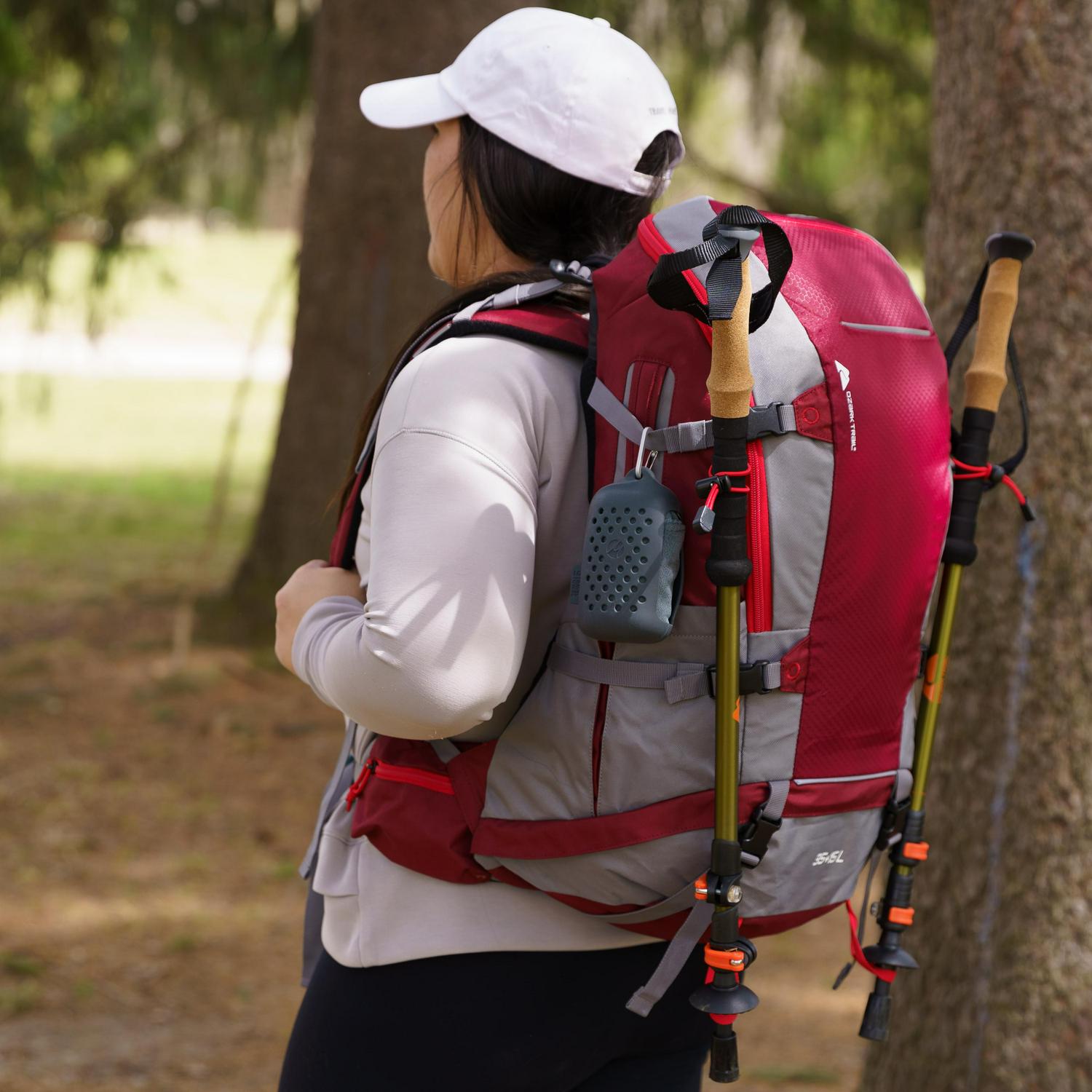 Ozark Trail 2in1 Family Pack 35 Liter Hiking Backpack with Detachable 15 Liter Daypack Red  Crowdfused