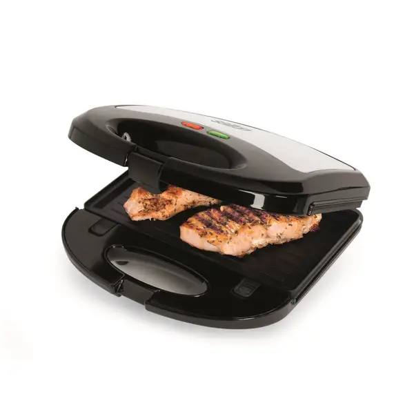 Salton 3 in 1 Grill， Sandwich and Waffle Maker