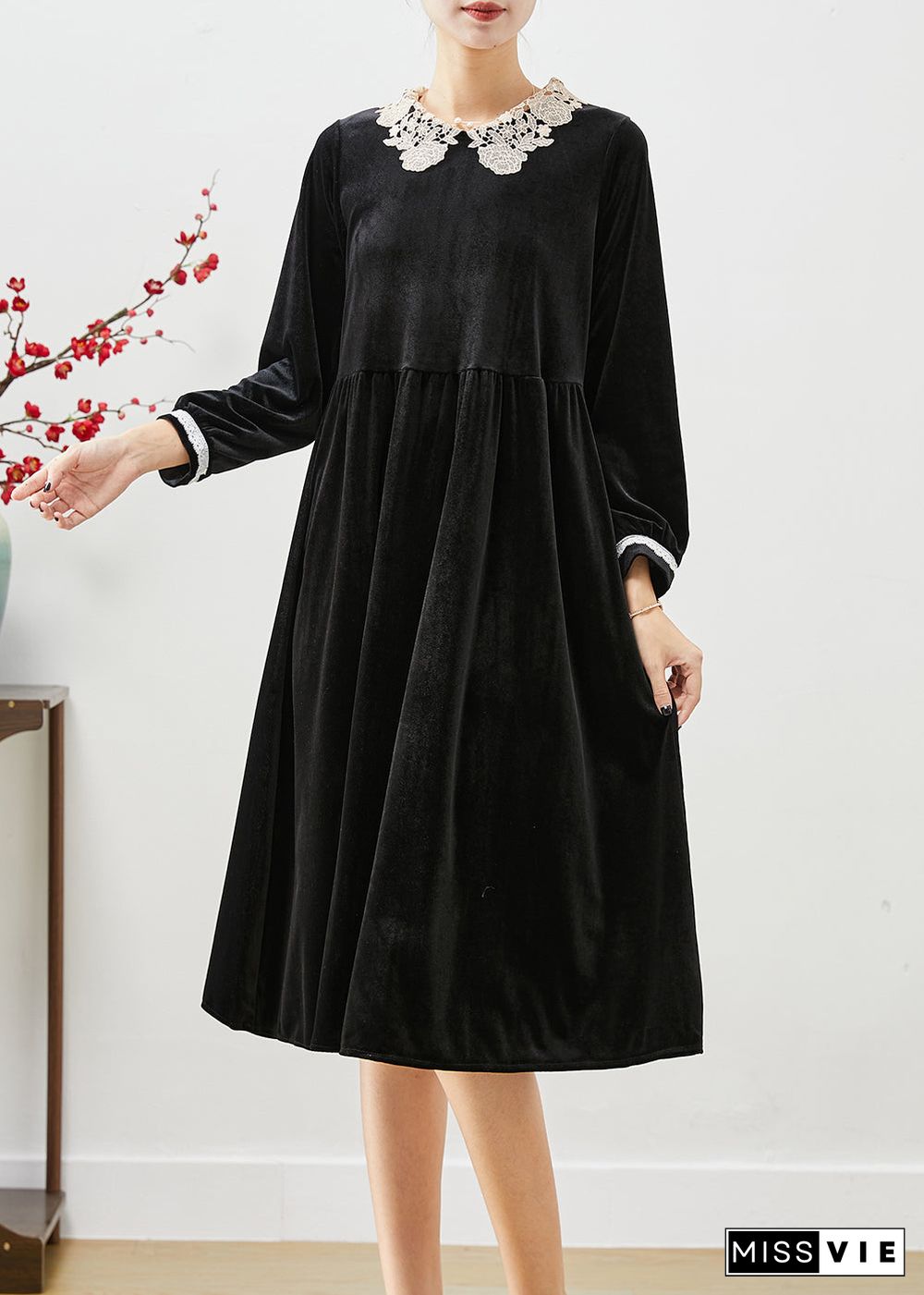 Art Black Peter Pan Collar Lace Patchwork Silk Velour Dress Fall