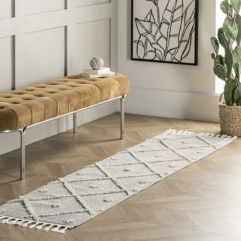 nuLoom Diamond Deyton Area Rug