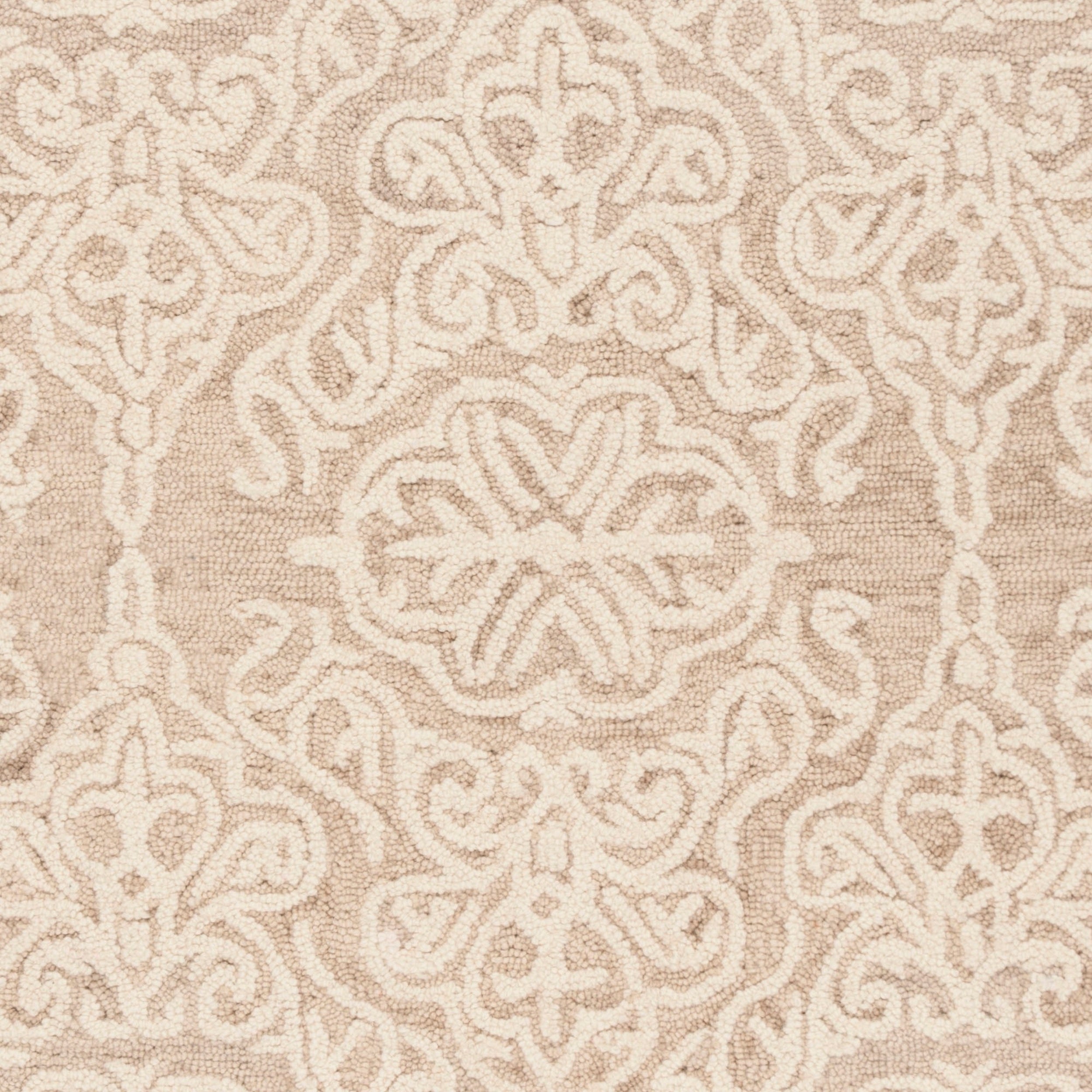 SAFAVIEH Blossom Winifred Geometric Wool Runner Rug, Beige/Ivory, 2'3