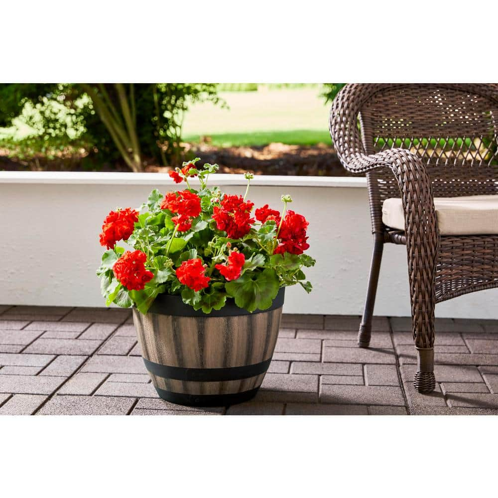 Vigoro 16 in. Reedley Large Kentucky Walnut Brown Resin Wine Barrel Planter (16 in. D x 11.5 in. H) HD1312-037