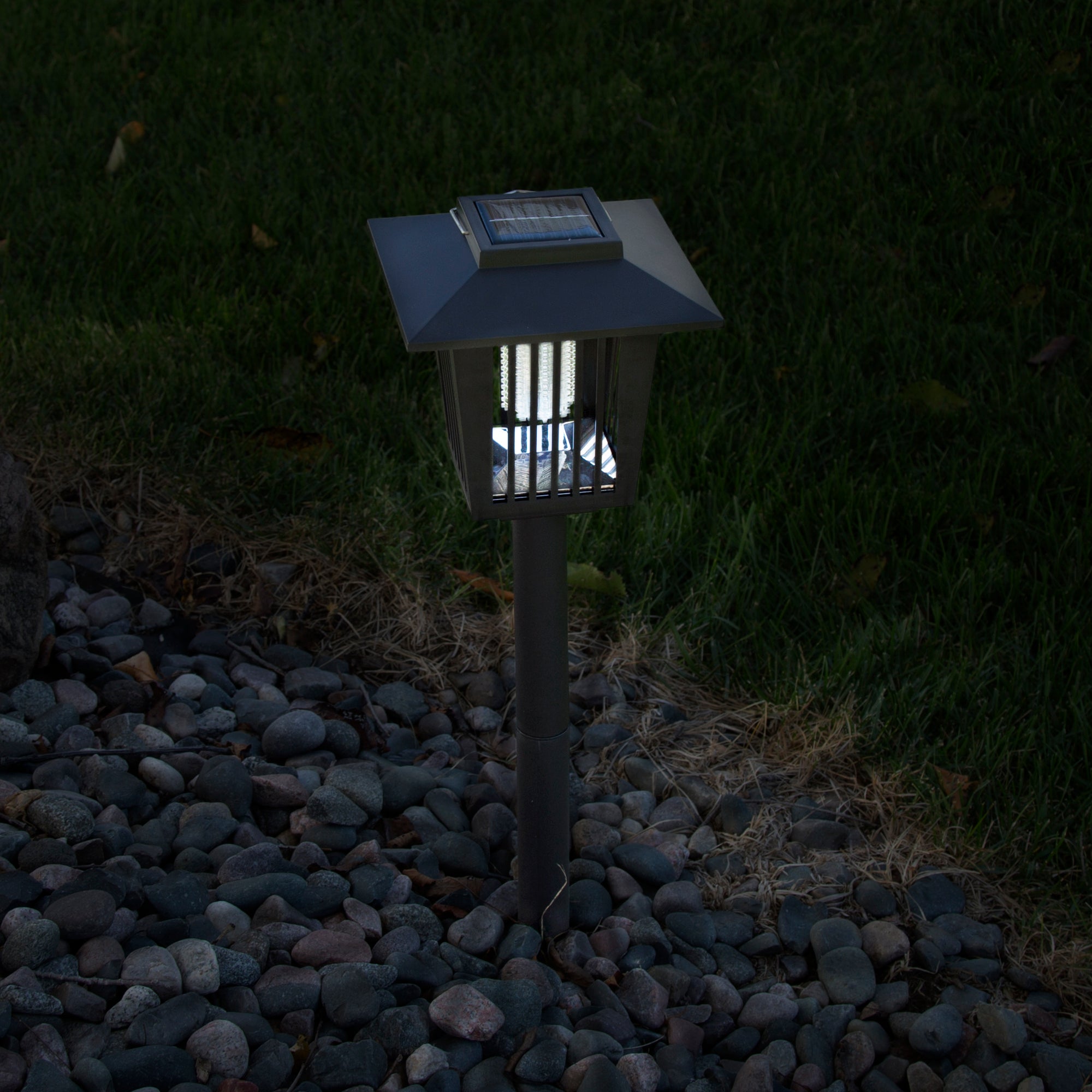 Solar Power UV Mosquito and Bug Zapper LED Light?Black by Pure Garden