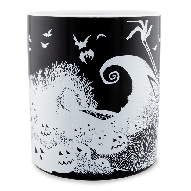 Silver Buffalo Disney The Nightmare Before Christmas Glow in the dark Ceramic Mug